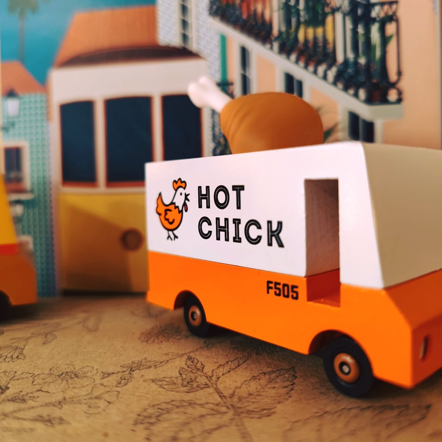 Petites voitures en bois « Candylab »